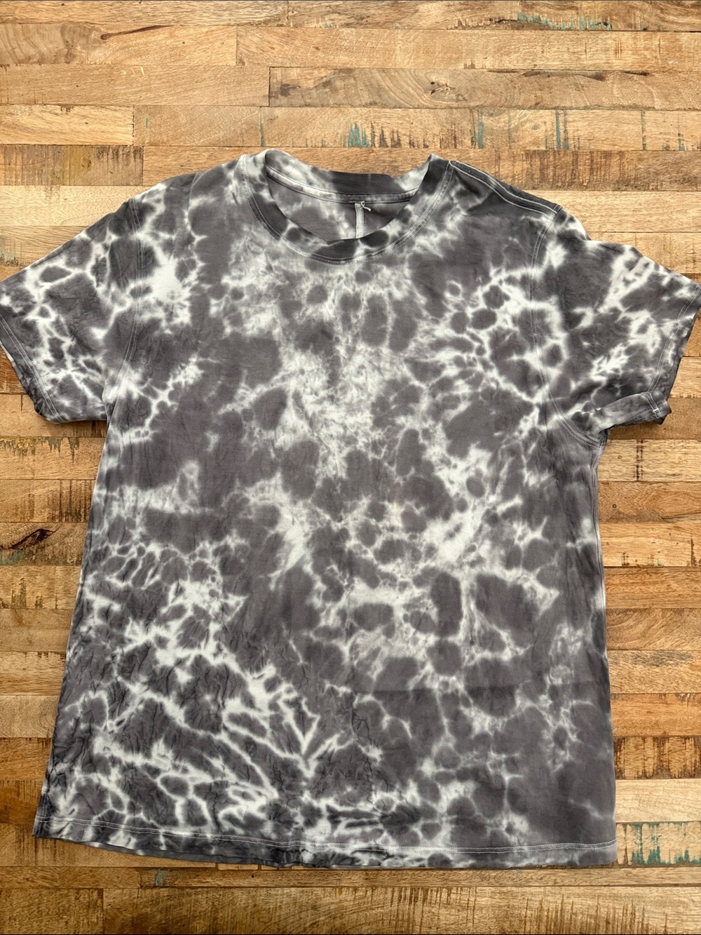 Lululemon boat neck relax tee shirt